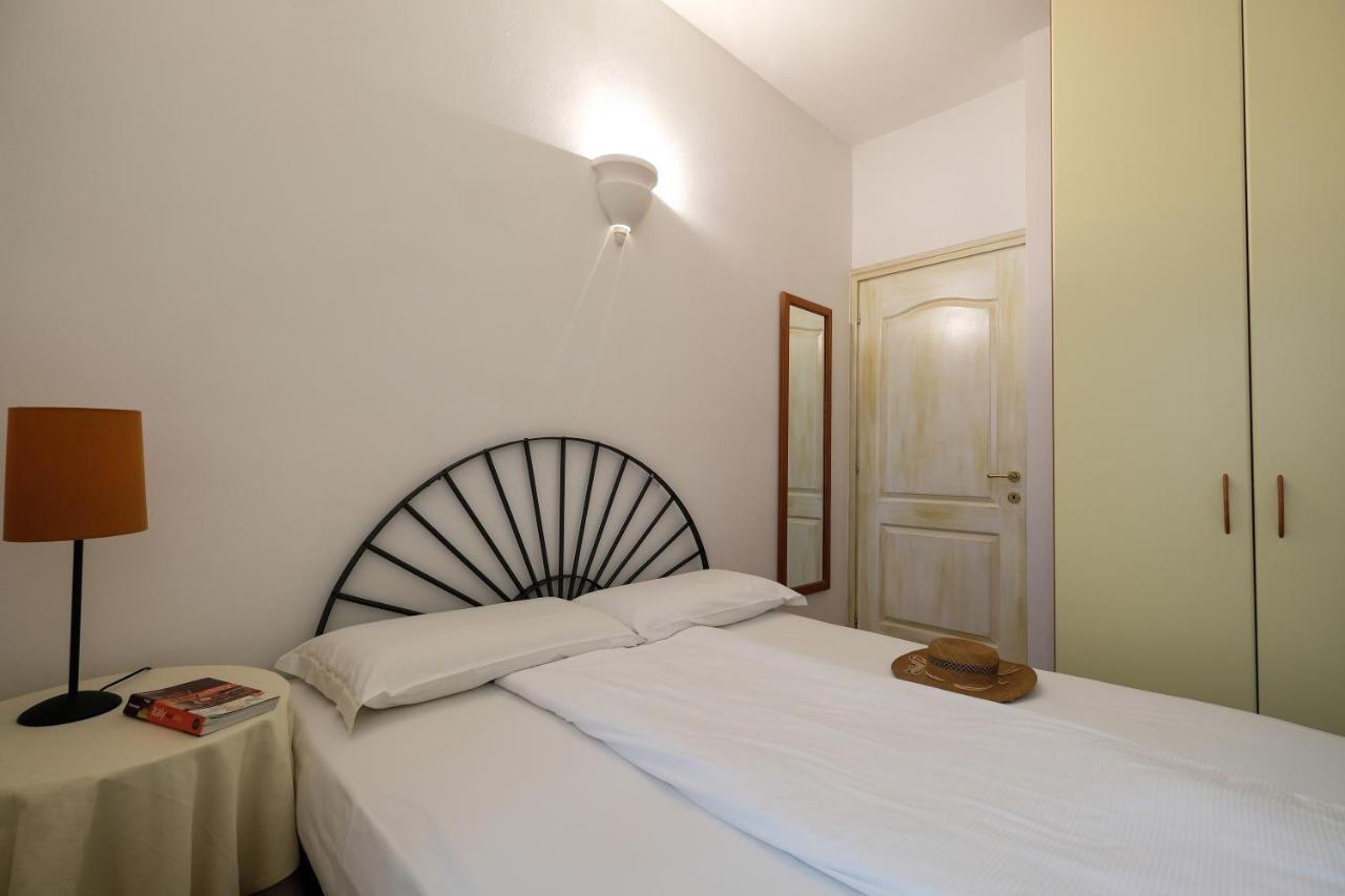 Albergo Milano วาเรนนา ภายนอก รูปภาพ