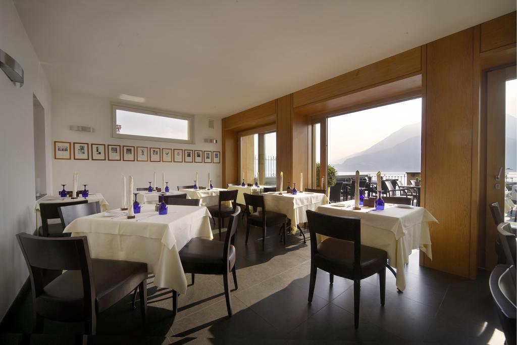 Albergo Milano วาเรนนา ภายนอก รูปภาพ