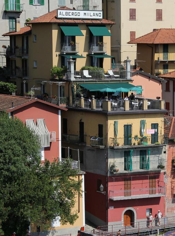 Albergo Milano วาเรนนา ภายนอก รูปภาพ
